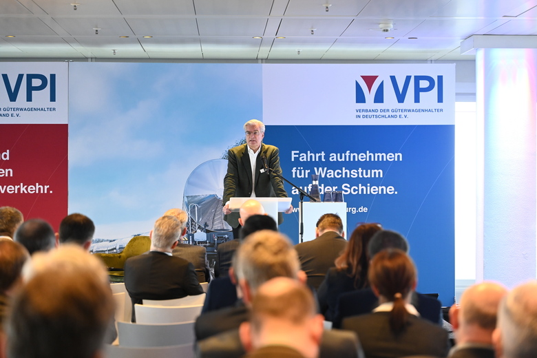 15.vpi-symposium 2025 - malte lawrenz-quer